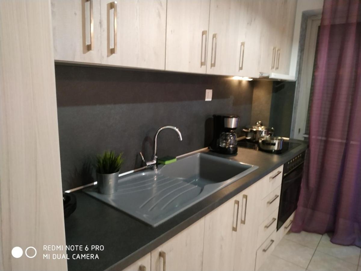 Cosi Apartment 팔랄리아 디오니시우 외부 사진